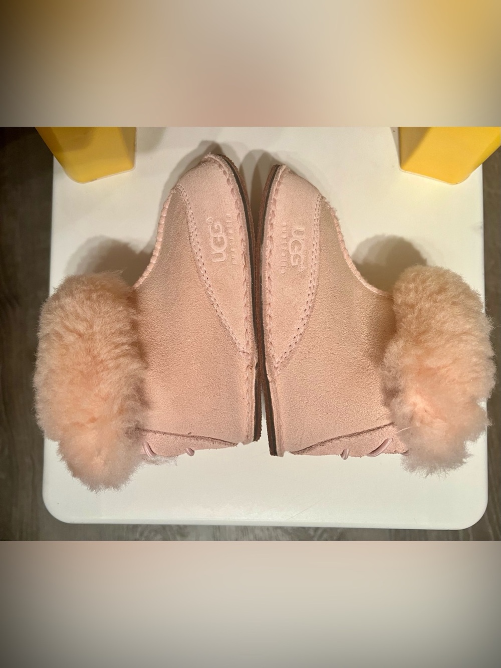 UGG I Boo | Infant/Toddler Pink | Sheepskin Size Medium